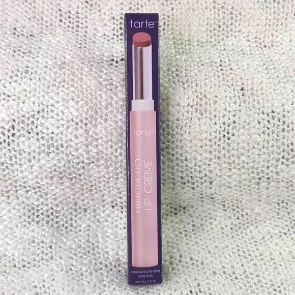 tarte maracuja juicy lip crème in Mauve, 2g/0.07oz - Picture 6 of 11